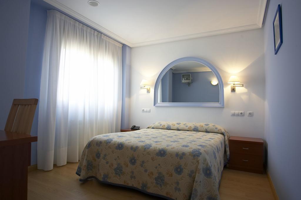 Hotel Azul De Galimar San Vicente De La Barquera Ngoại thất bức ảnh